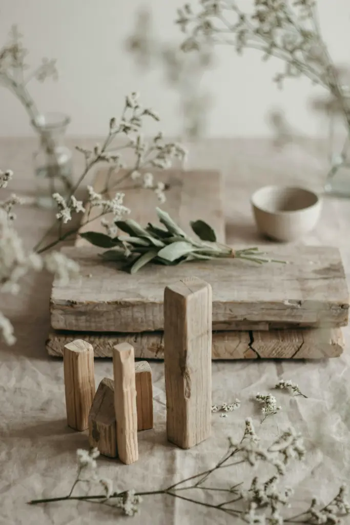 DIY Reclaimed Wood Projects for Backyard Landscaping | Budget Garden Paths & Planters