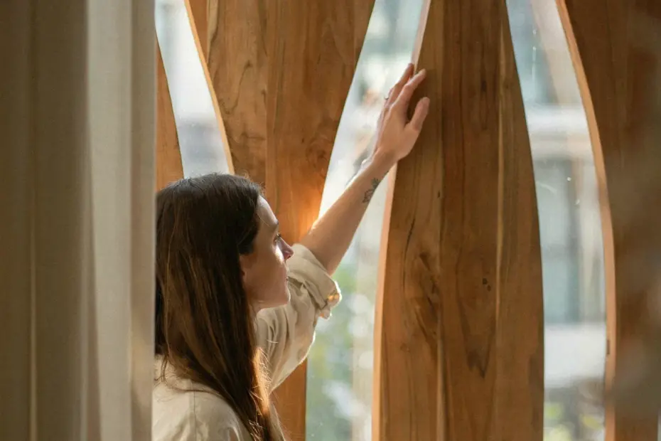 Wooden Home Decor on a Budget: This Modern Design Is a DIY Dream