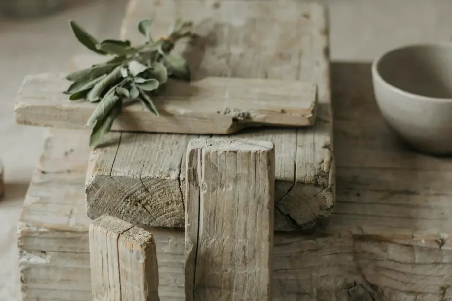 DIY Reclaimed Wood Projects for Backyard Landscape - 29 Cool Ideas to Try